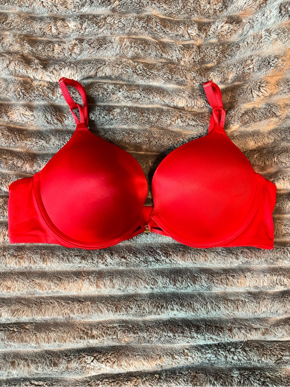 Victoria Secrete Bombshell Red Bra 36B